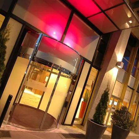 Mercure Centre Alpotel Готель Гренобль