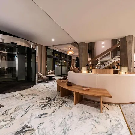 Готель Mercure Centre Alpotel