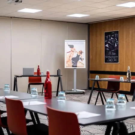 Mercure Centre Alpotel Готель 4*