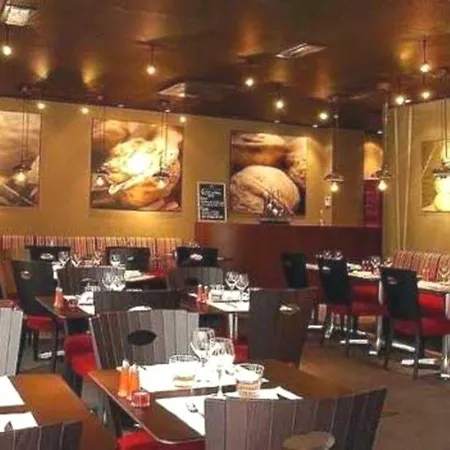 Mercure Centre Alpotel Готель 4*