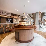 Mercure Centre Alpotel Hotel 4*