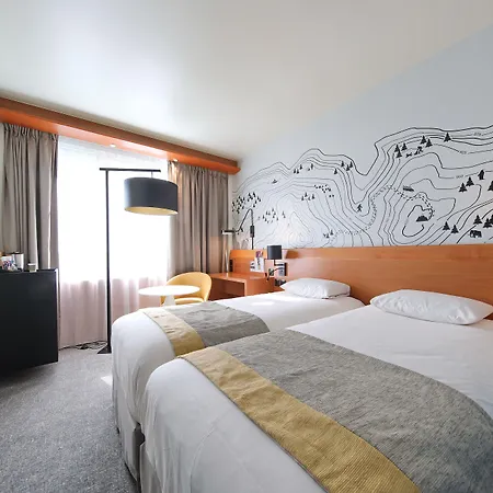 Mercure Centre Alpotel מלון