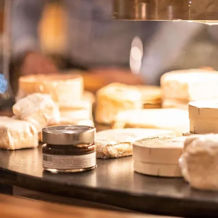 Отель Mercure Centre Alpotel 4*