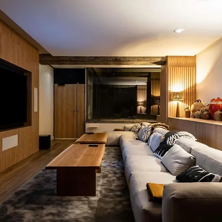Mercure Centre Alpotel מלון 4*