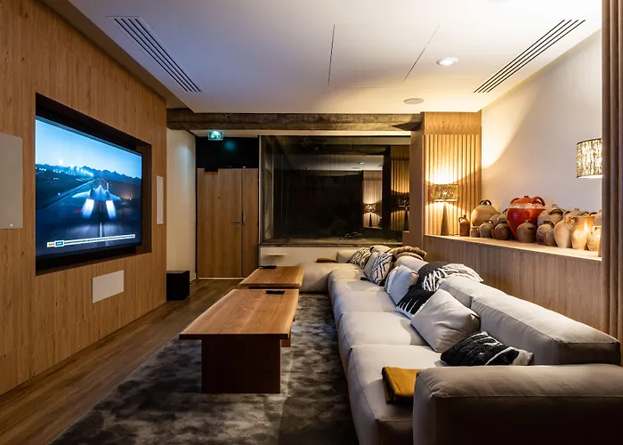 Mercure Centre Alpotel מלון