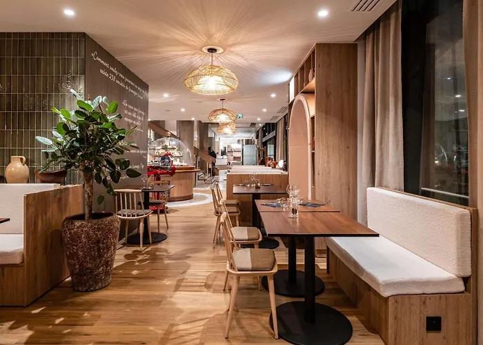 מלון Mercure Centre Alpotel