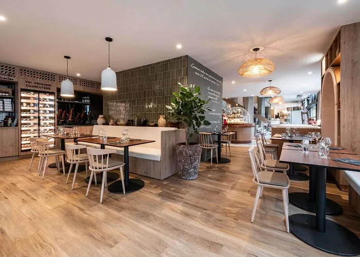 Mercure Centre Alpotel Hotel 4*