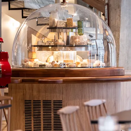 Mercure Centre Alpotel 4*